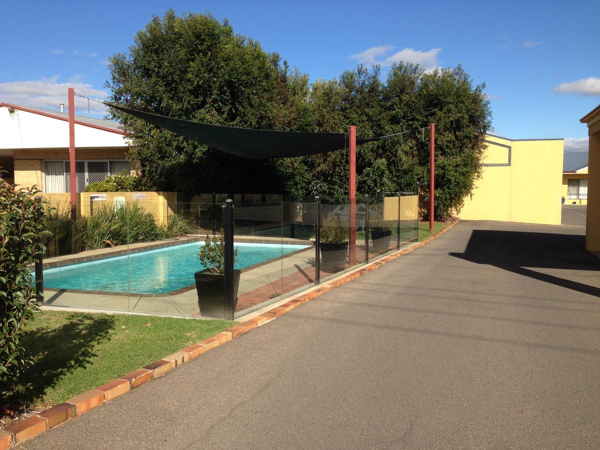 Kyabram Motor Inn Экстерьер фото